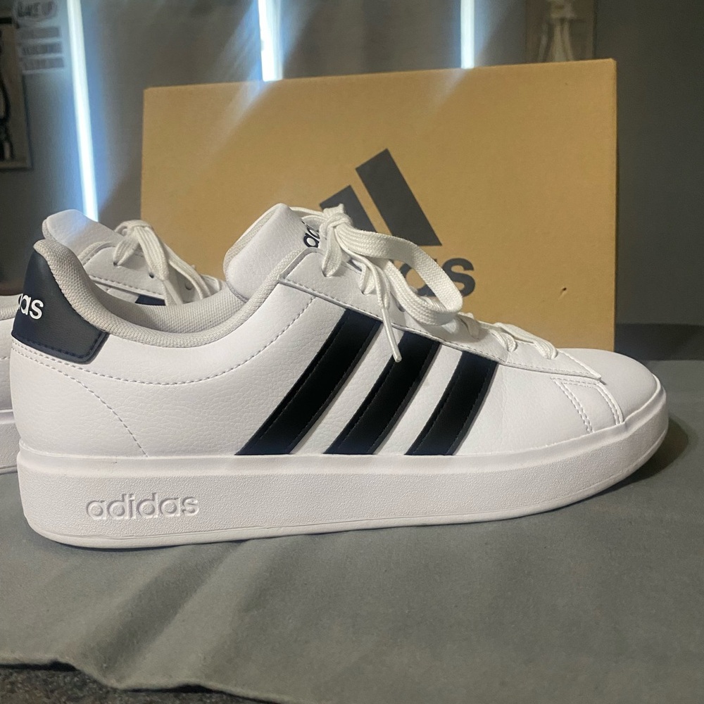 Adidas Grand Court Cloudfoam